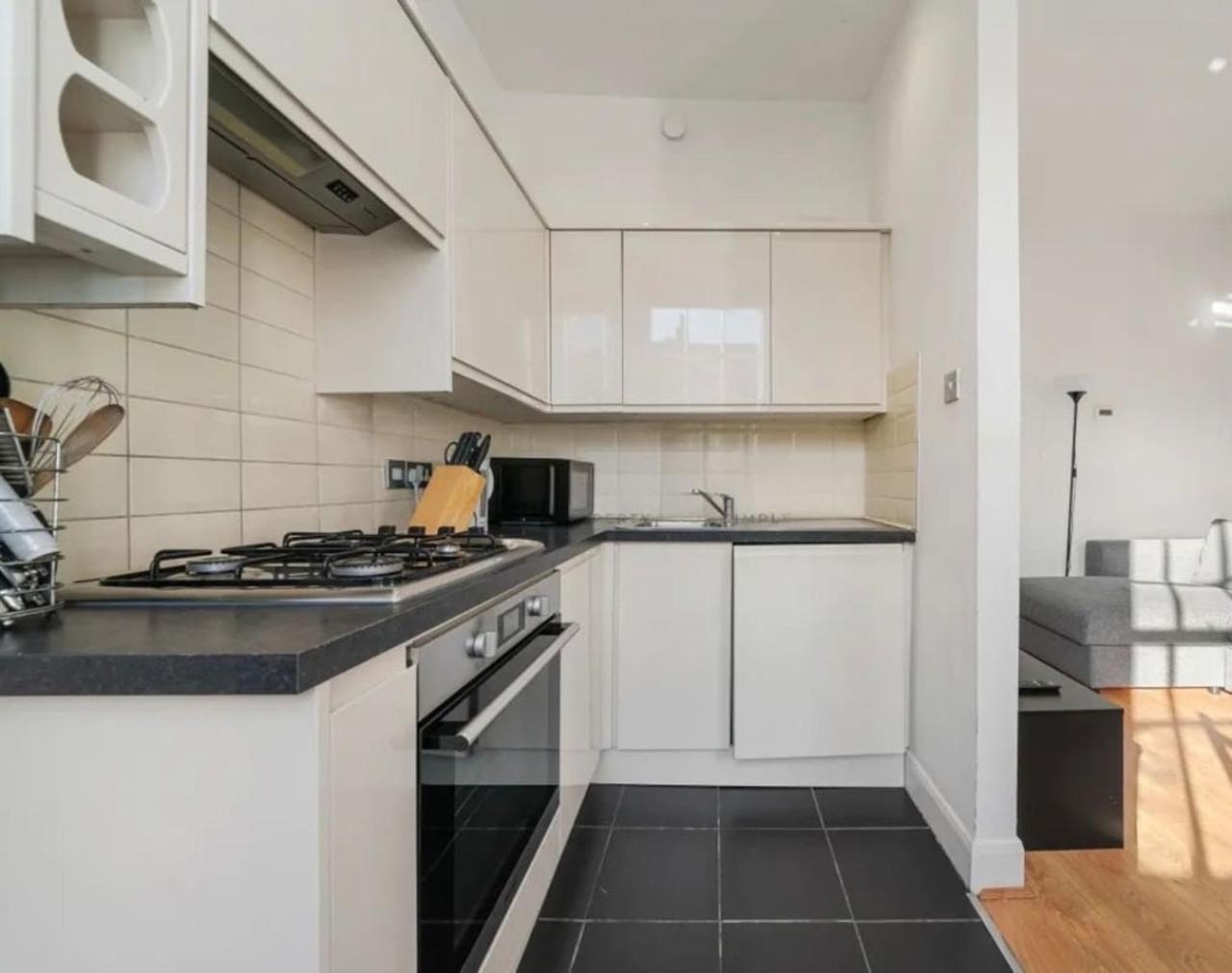 2 Bedroom In Paddington Appartamento Londra